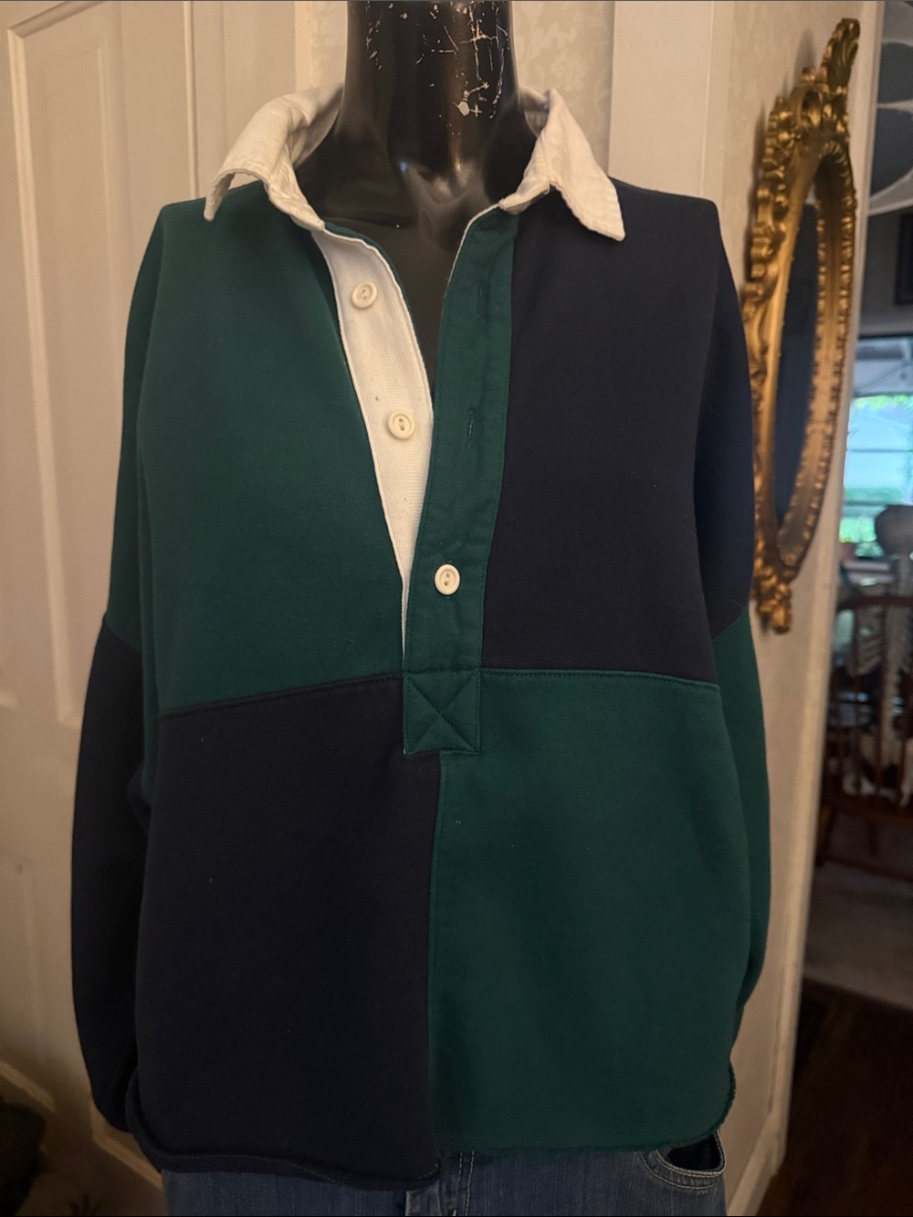 American Eagle Colorblock Boxy Rugby Long Sleeve Preppy Collared Sweatshirt L